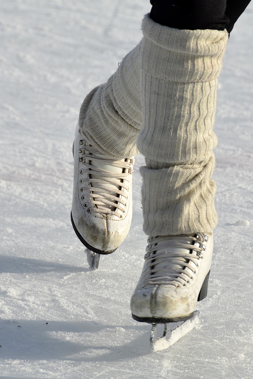 Skates Figure Skating Ride - Free photo on Pixabay